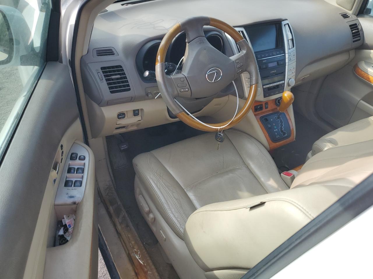 2006 Lexus RX - Image 8