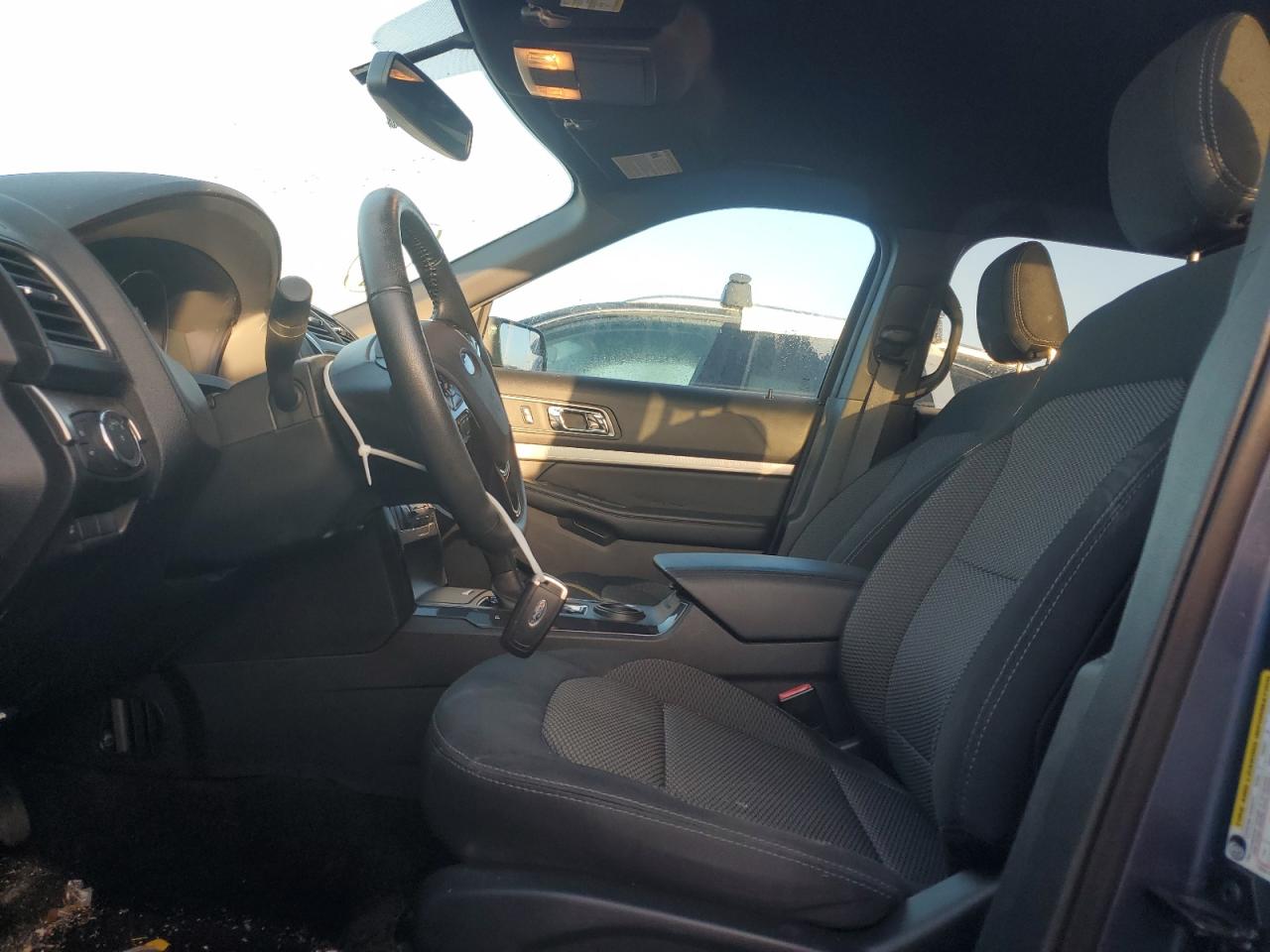 2018 Ford Explorer Xlt VIN: 1FM5K7D88JGB15619 Lot: 75044714