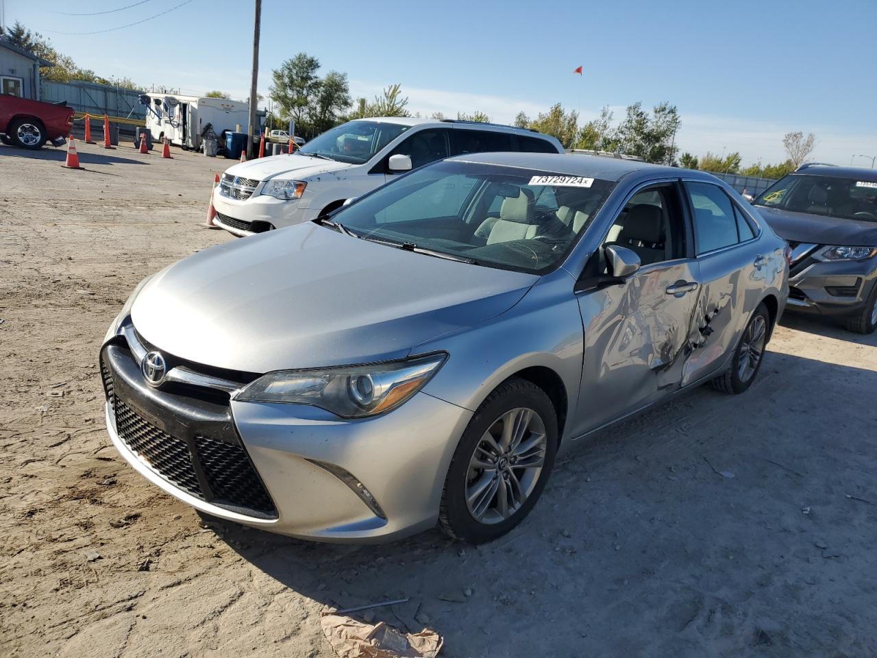 4T1BF1FK7GU615147 2016 TOYOTA CAMRY - Image 1