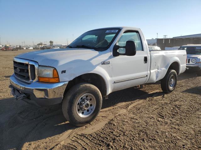 2000 Ford F250 Super Duty de vânzare în Brighton, CO - Vandalism