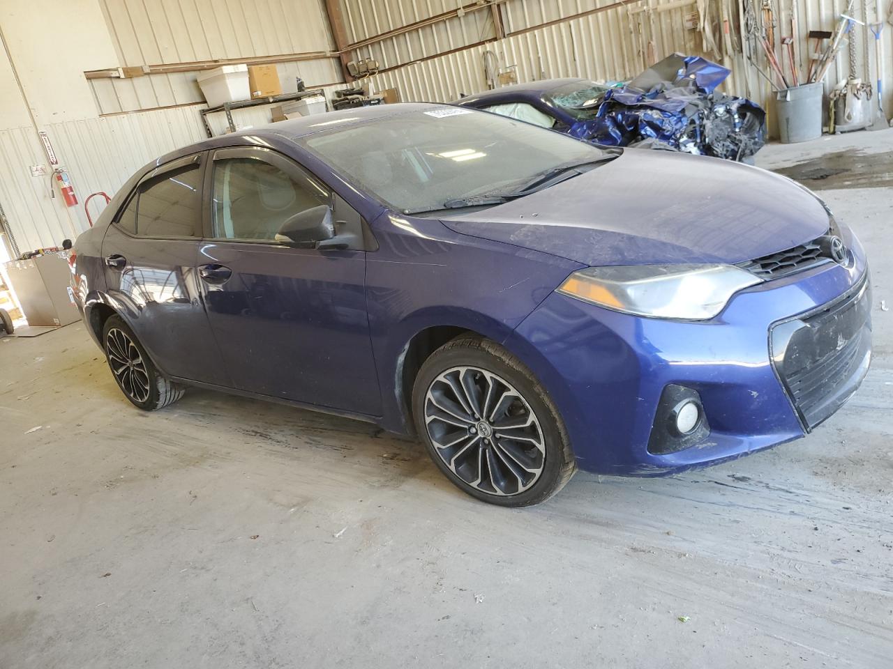 VIN 5YFBURHE3FP333860 2015 TOYOTA COROLLA no.4