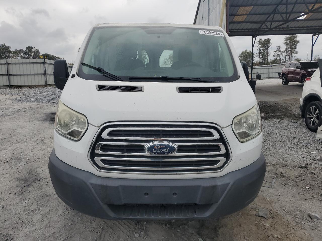 VIN 1FTNR1ZM1FKA46439 2015 FORD TRANSIT no.5