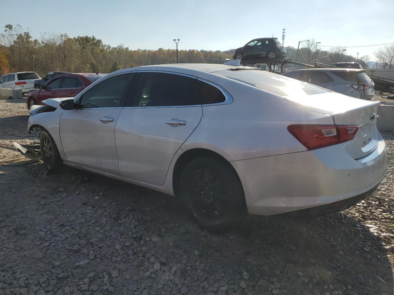 2017 Chevrolet Malibu - Image 2