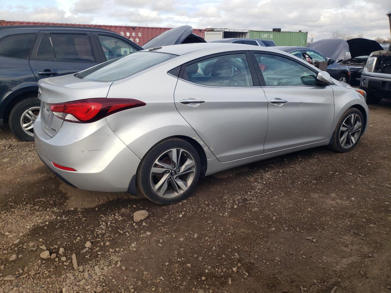 2015 Hyundai Elantra - Image 3