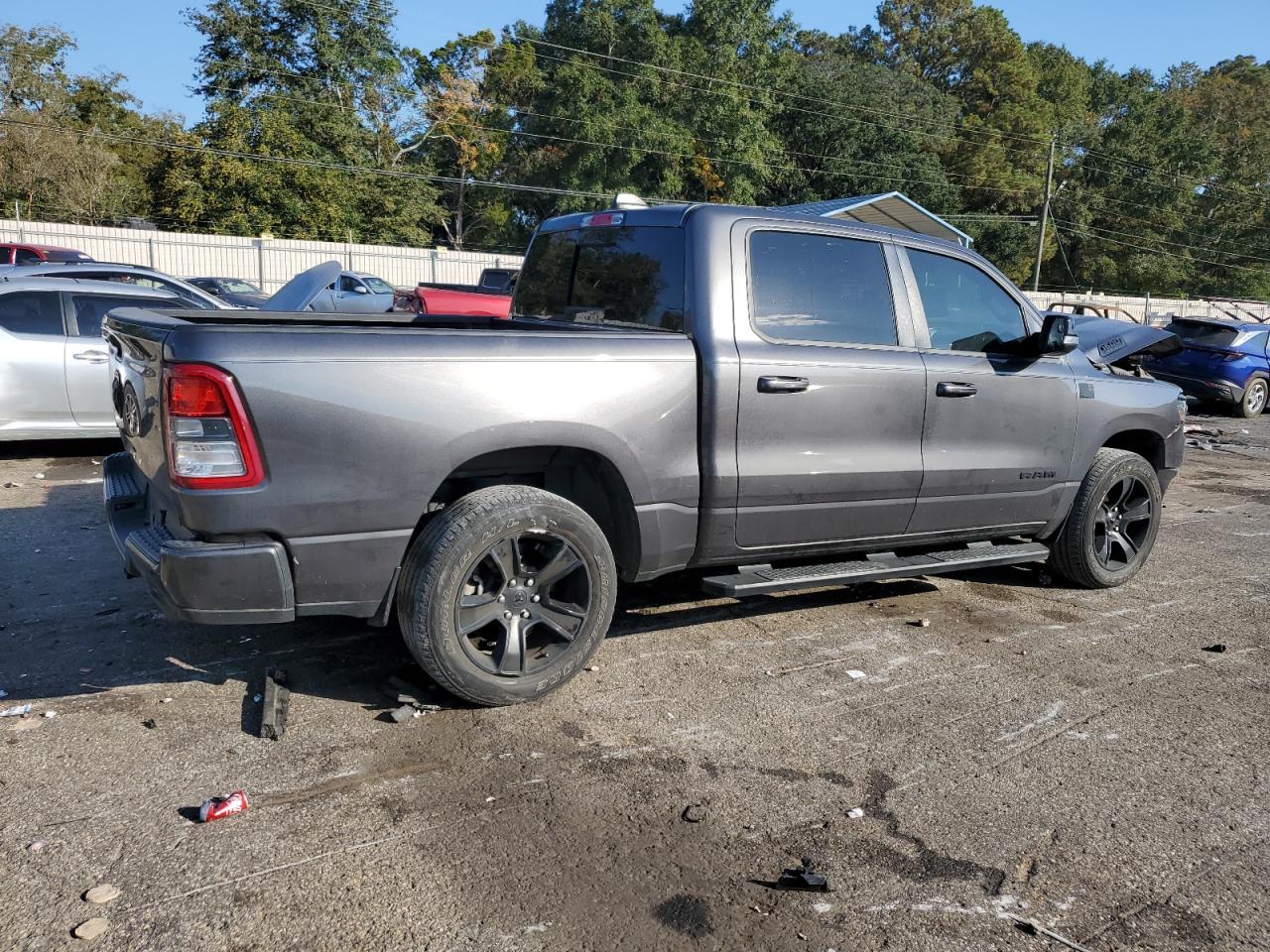 2022 RAM 1500 - Image 3