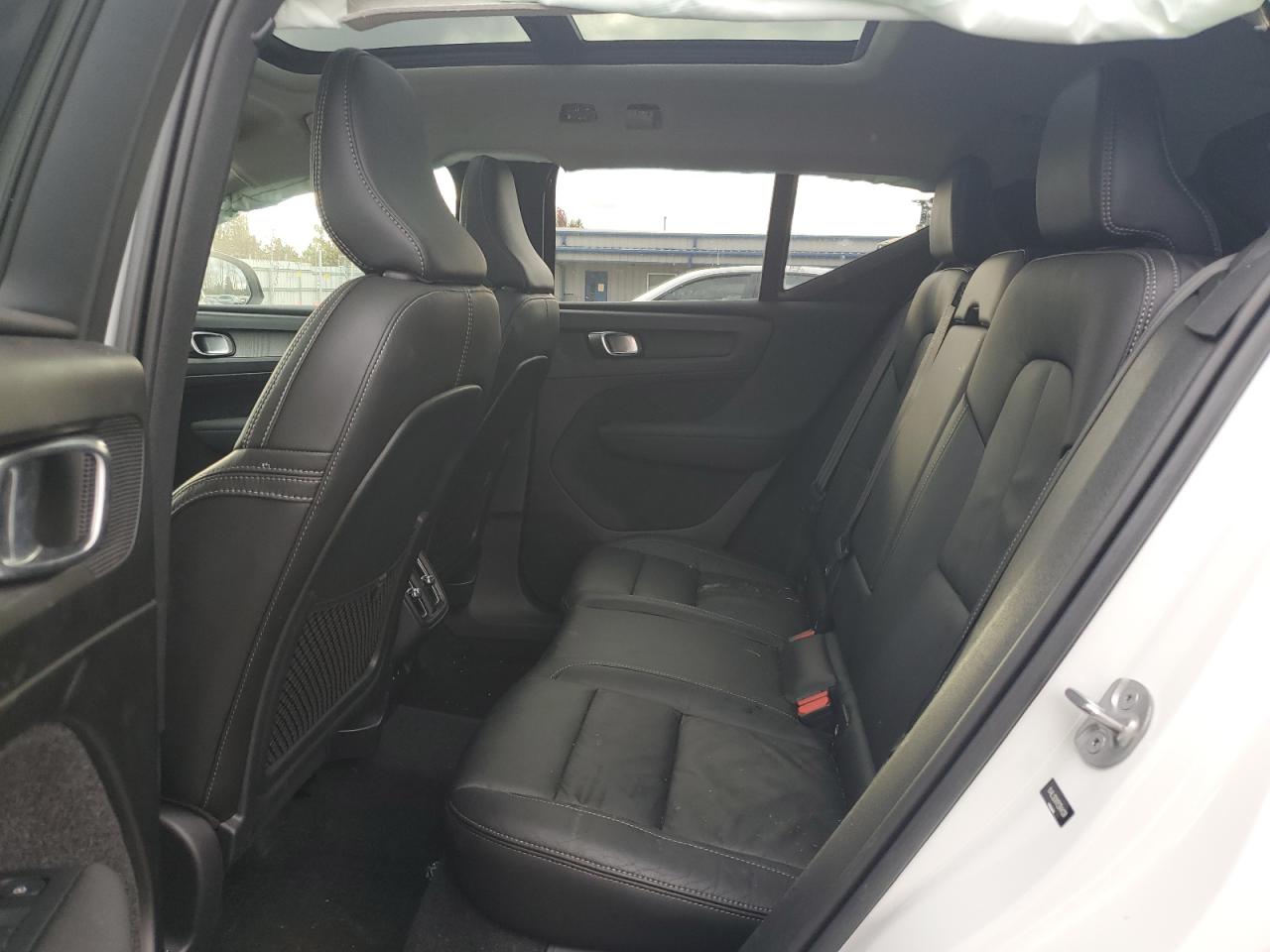 YV4L12UX1P2944138 2023 Volvo Xc40 Ultimate