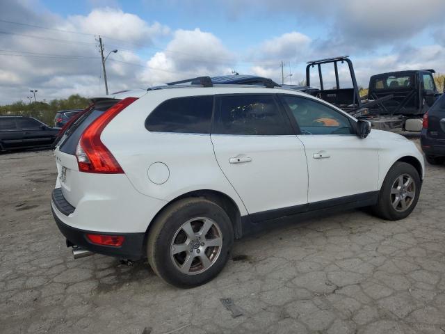  VOLVO XC60 2012 White