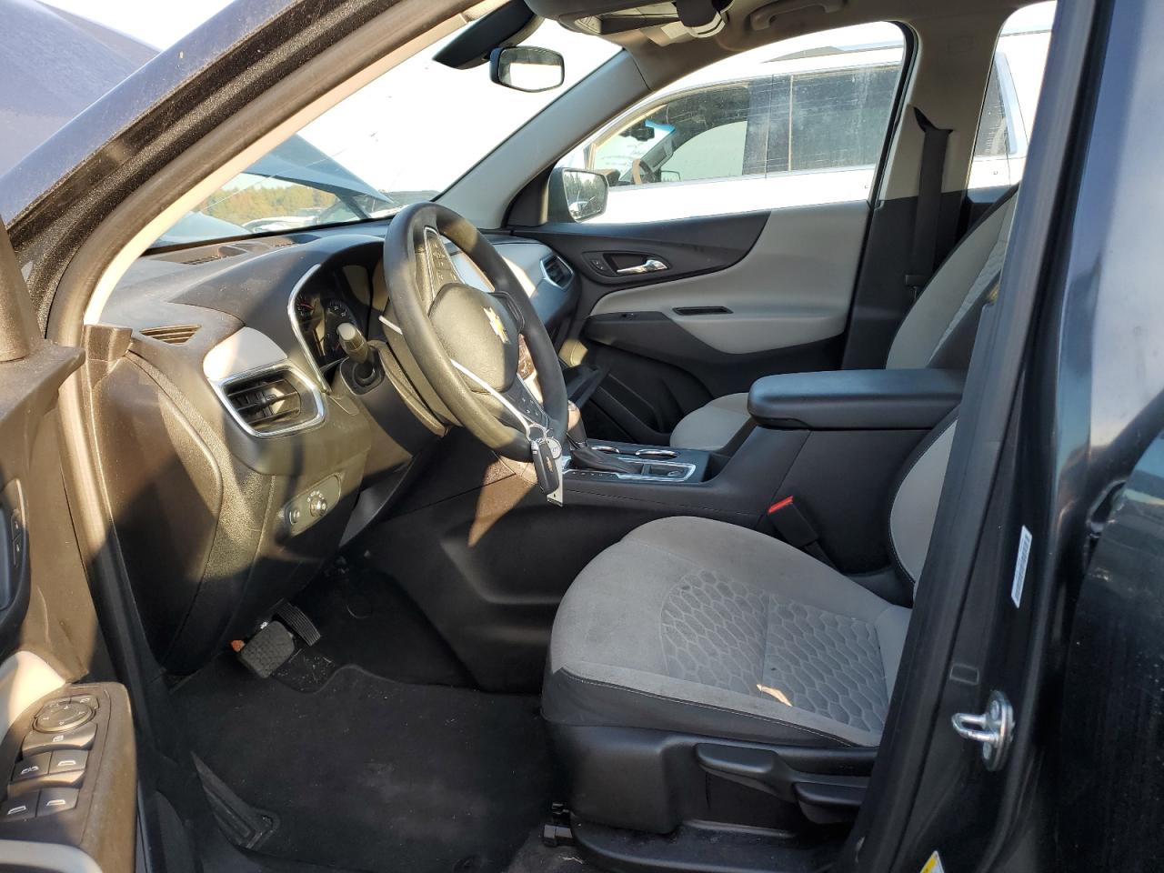 2018 Chevrolet Equinox - Image 7