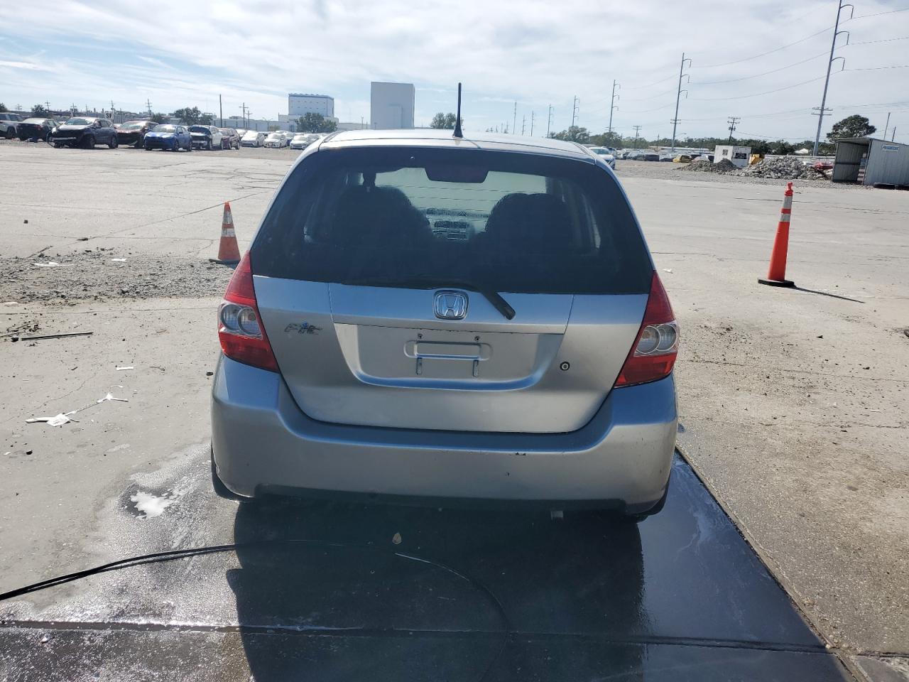 2007 Honda Fit VIN: JHMGD38417S000856 Lot: 77091394