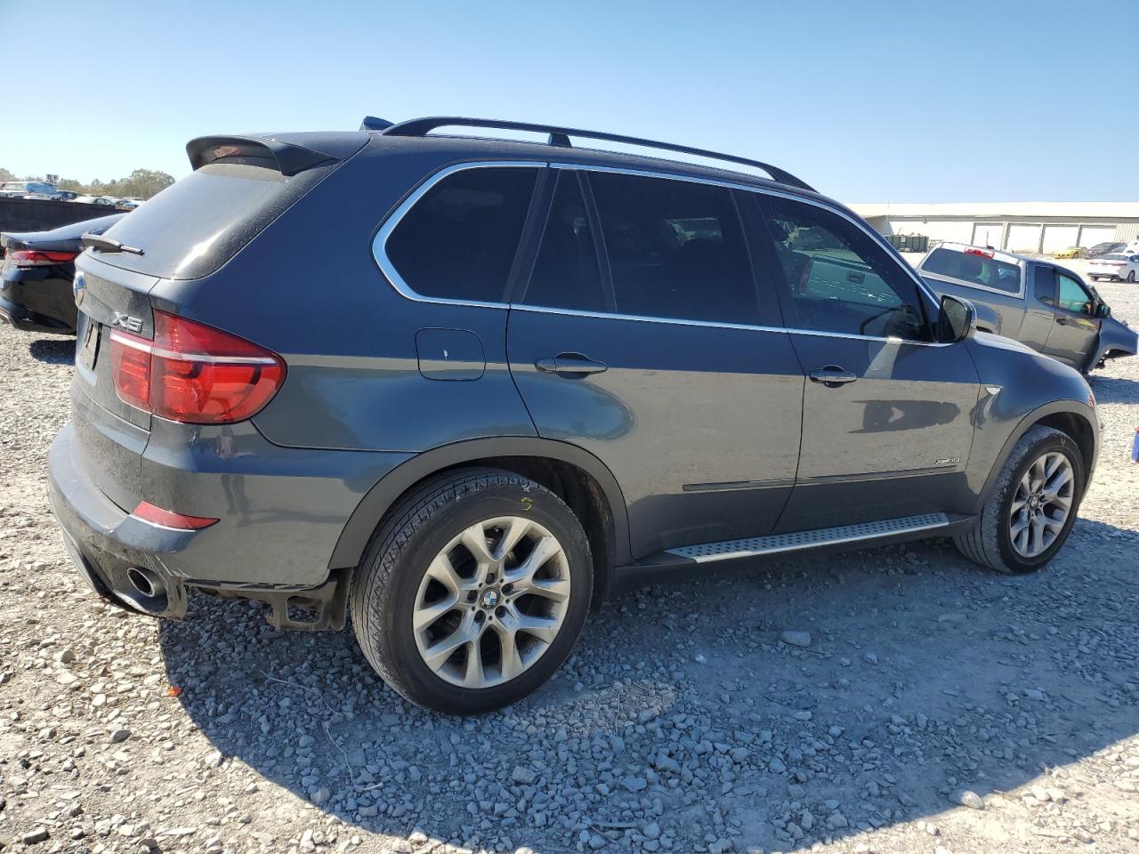 VIN 5UXZV4C50D0B21187 2013 BMW X5 no.3