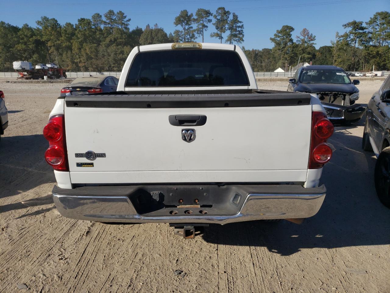 1D7HA18NX8S592261 2008 Dodge Ram 1500 St