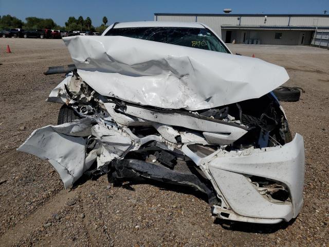  TOYOTA CAMRY 2019 Biały