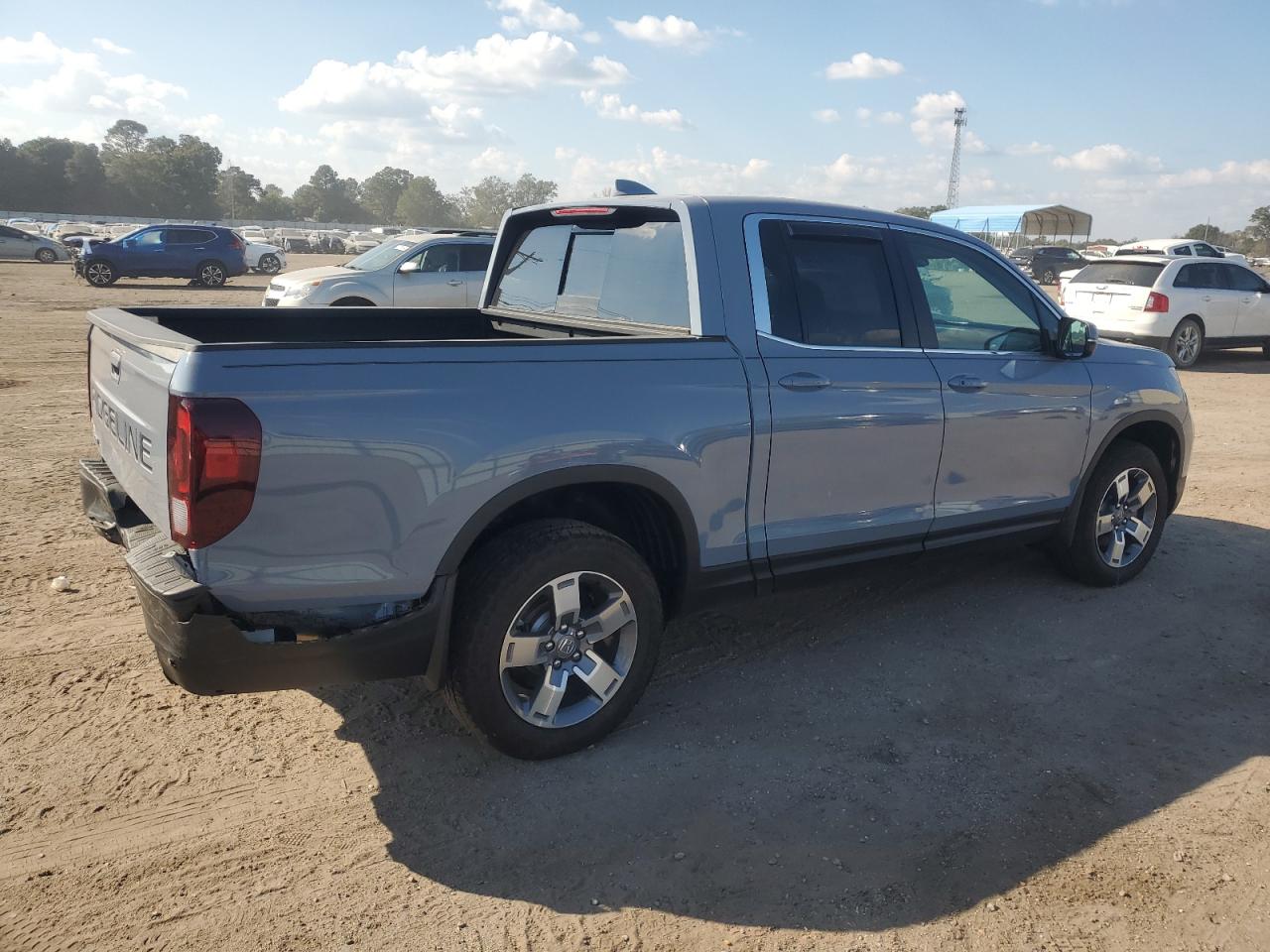 2024 Honda Ridgeline - Image 3