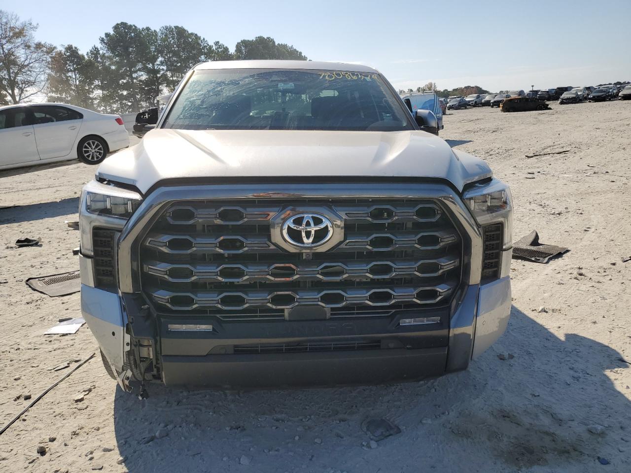 2023 Toyota Tundra - Image 5