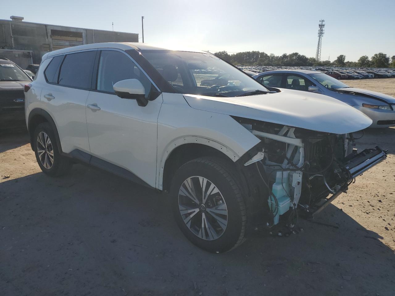 2021 Nissan Rogue - Image 4