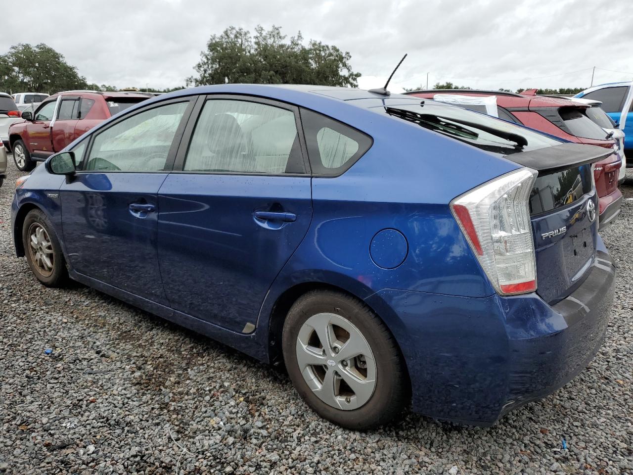2010 Toyota Prius - Image 2