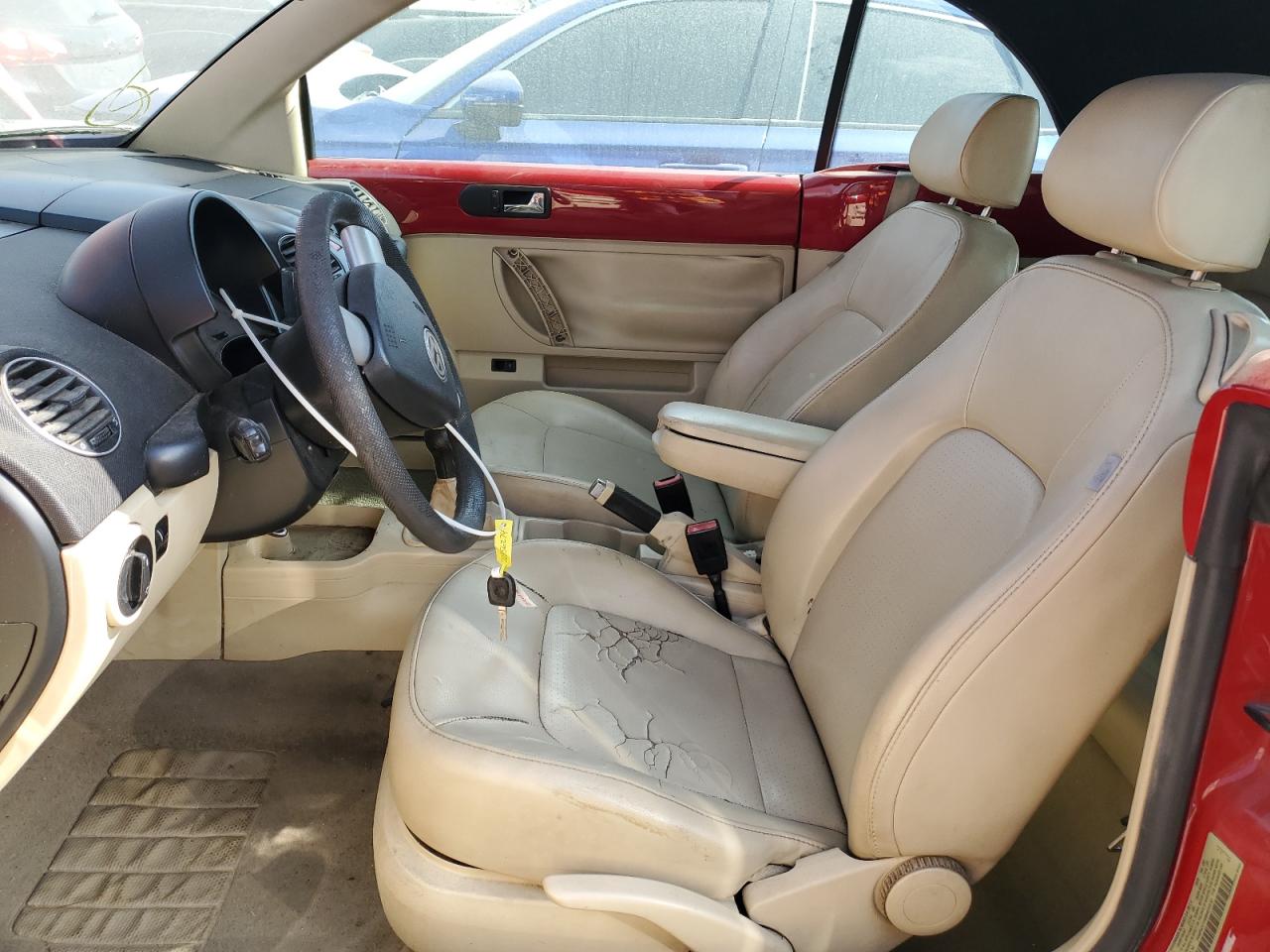 2008 Volkswagen Beetle - Image 7