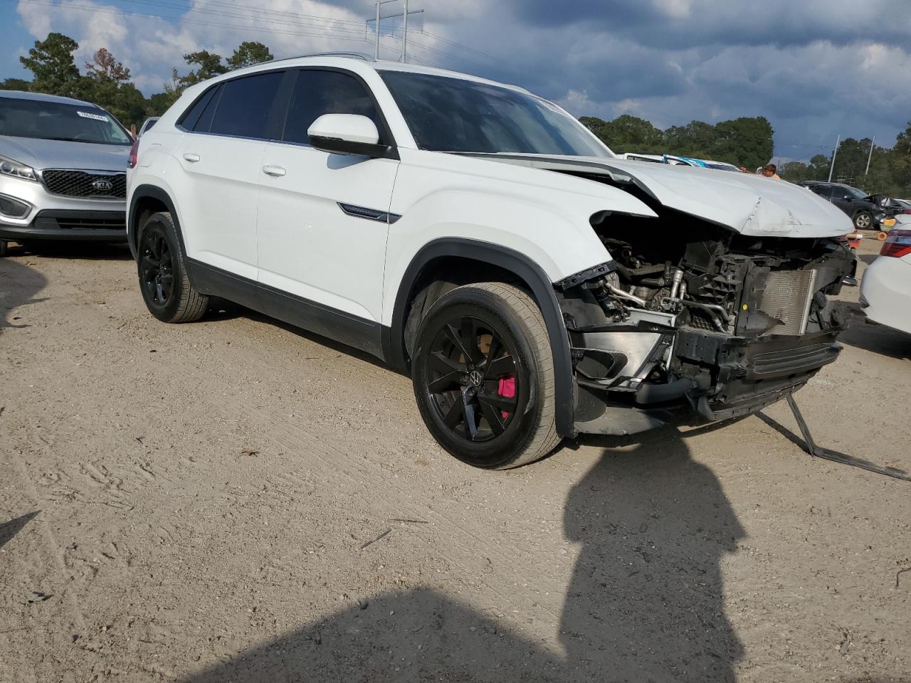 2020 Volkswagen Atlas - Image 4
