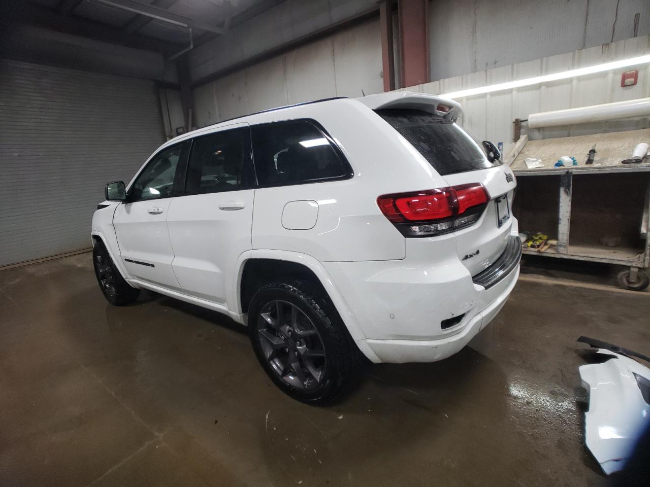 2021 Jeep Grand Cherokee - Image 2