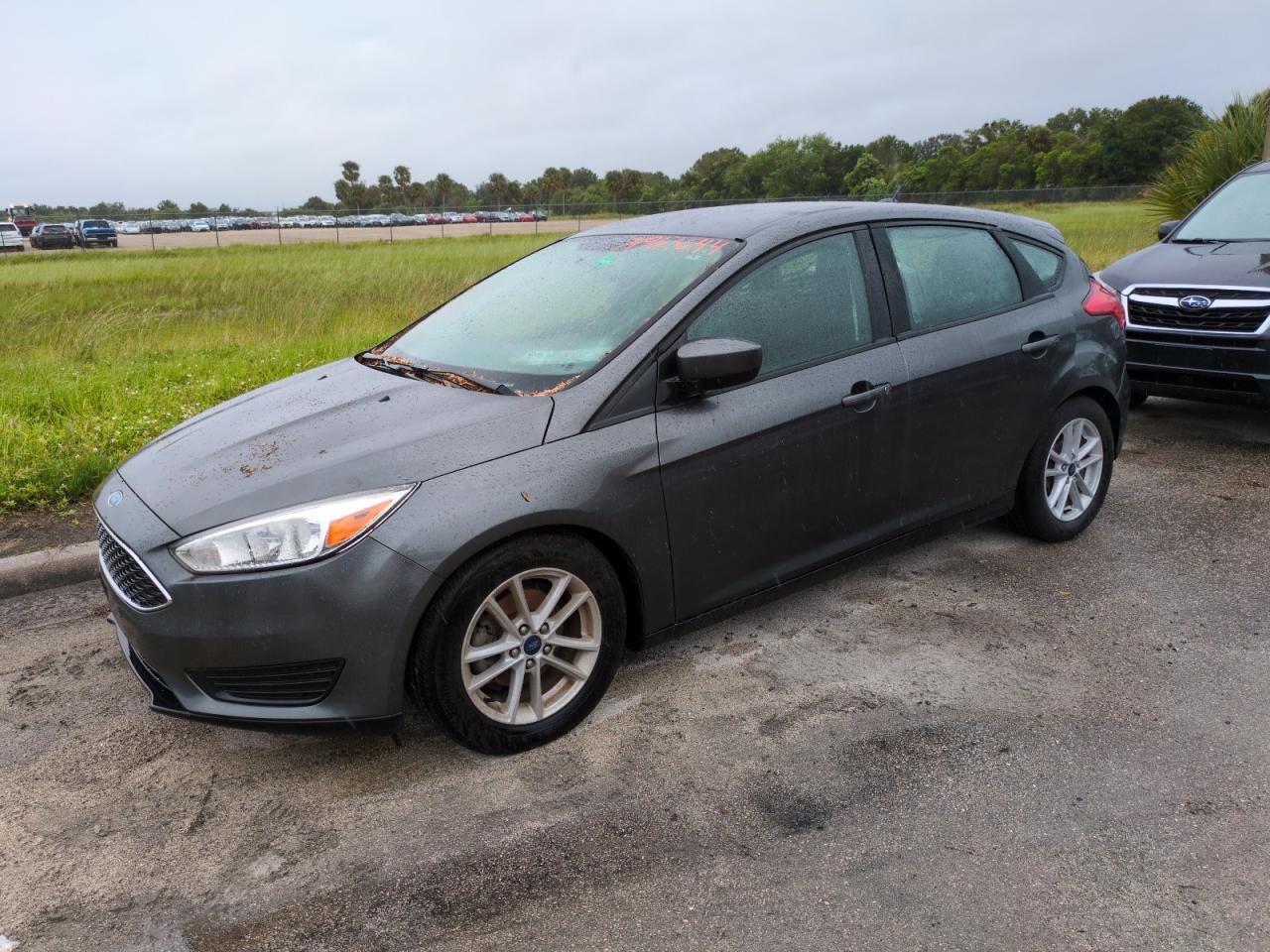 1FADP3K23JL256345 2018 FORD FOCUS - Image 1