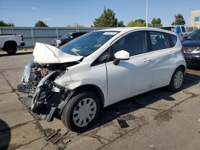  NISSAN VERSA 2015 Білий