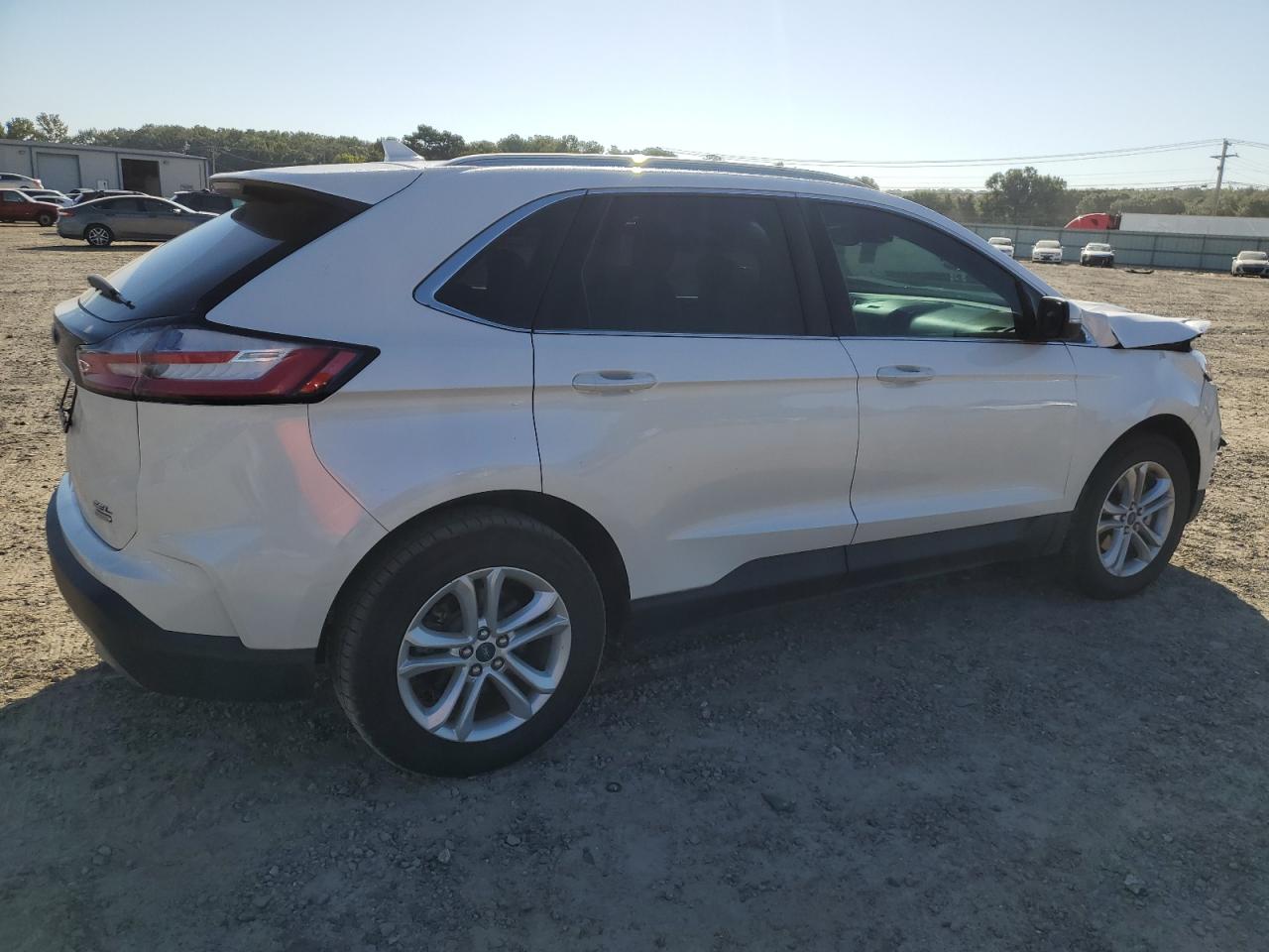 2019 Ford Edge - Image 3
