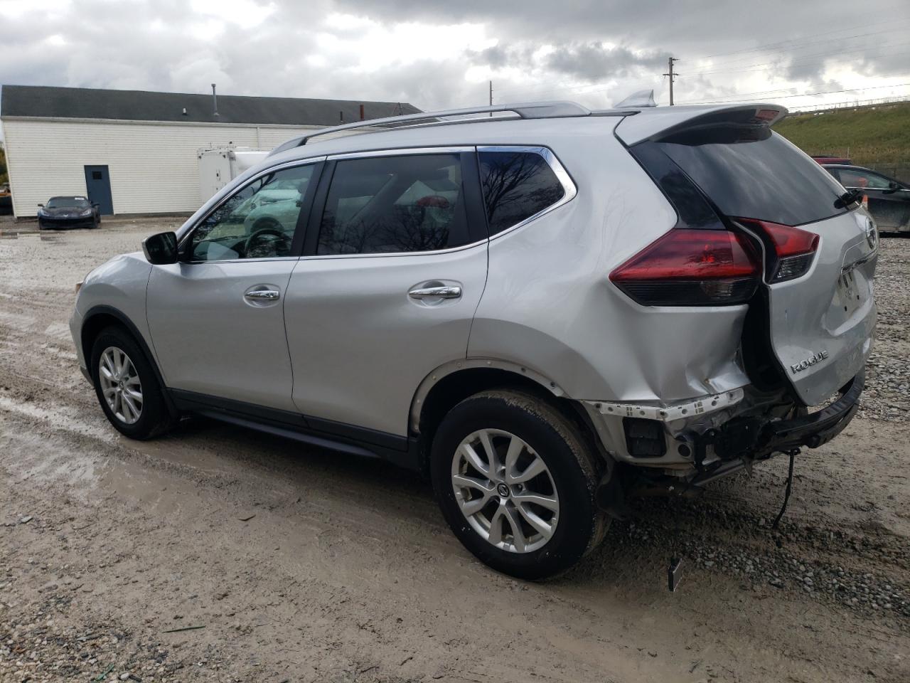 5N1AT2MV3JC817097 2018 Nissan Rogue S