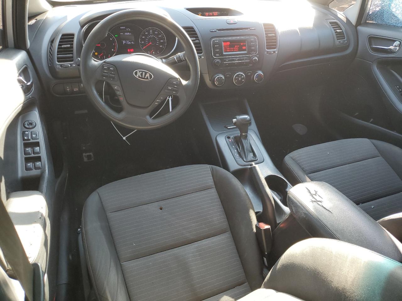 2015 Kia Forte - Image 8
