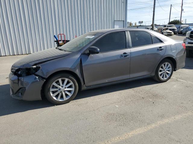 2014 Toyota Camry Hybrid