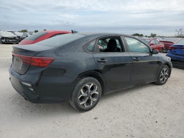 3KPF24AD3ME288784 Kia Forte FE 3