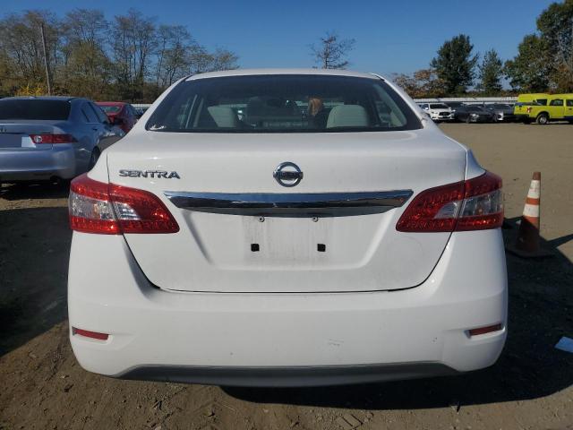  NISSAN SENTRA 2015 Белы