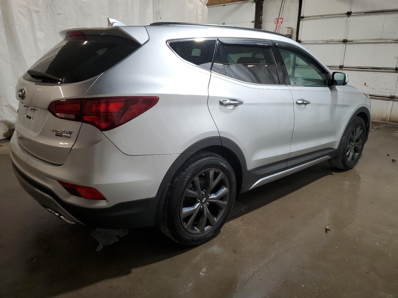 2017 Hyundai Santa Fe - Image 3