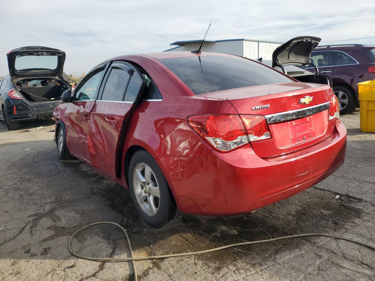 2011 Chevrolet Cruze - Image 2