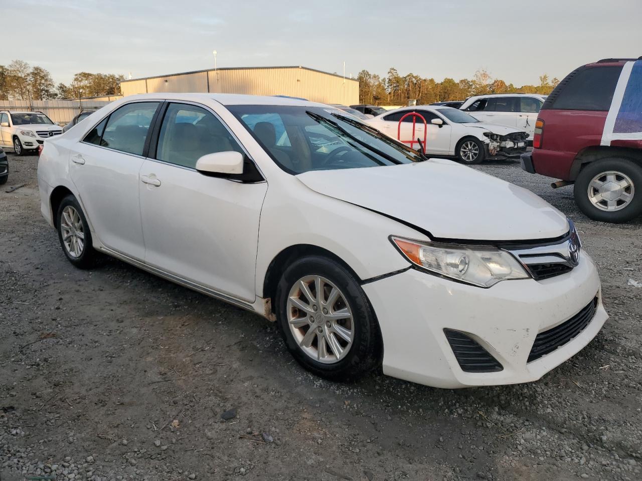 2014 Toyota Camry - Image 4