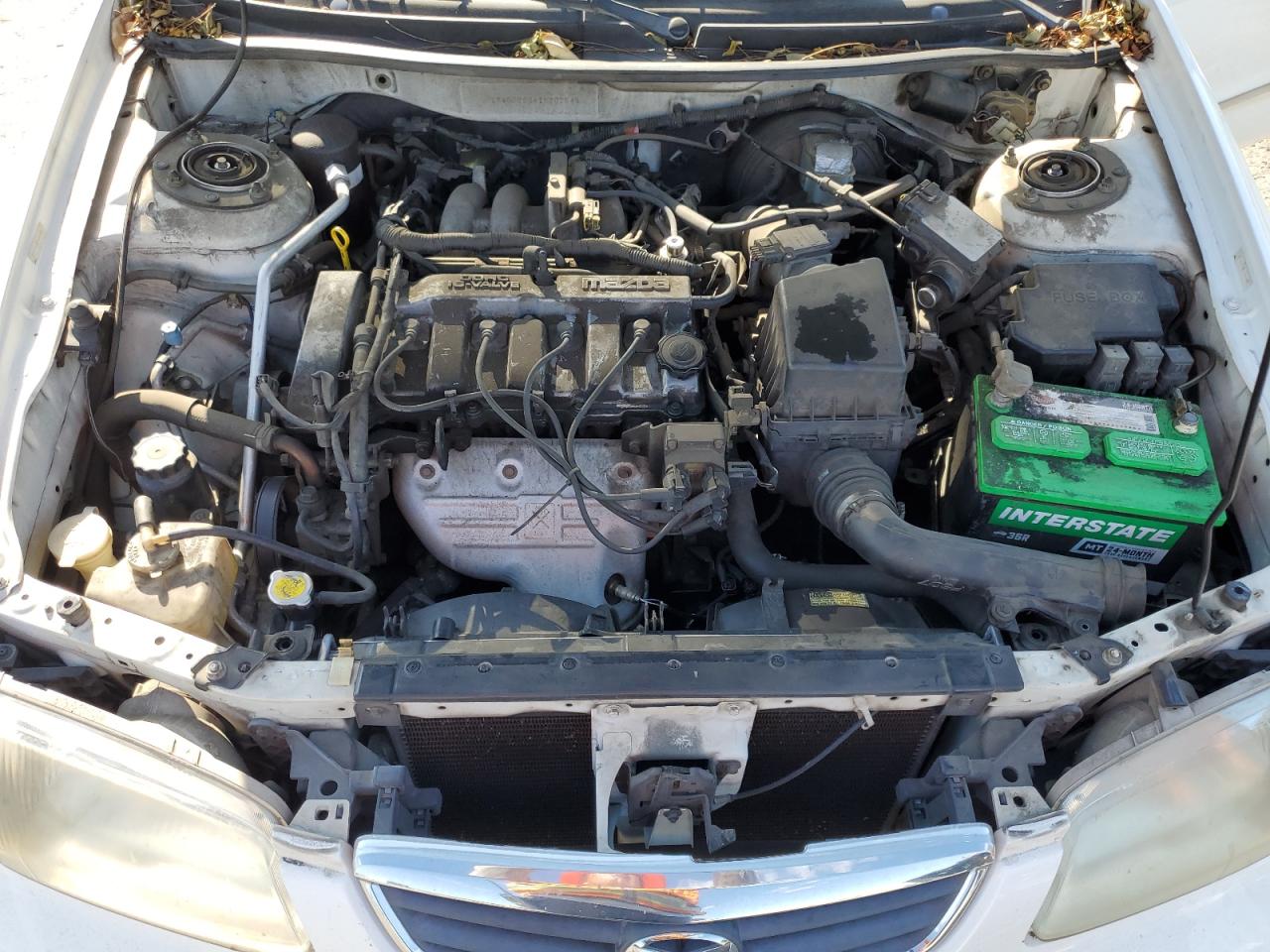 1YVGF22C415202645 2001 Mazda 626 Es