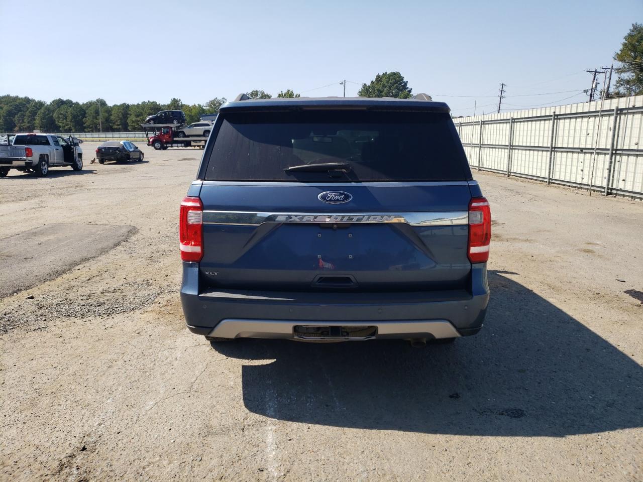 2018 Ford Expedition Xlt VIN: 1FMJU1HT8JEA67832 Lot: 75717594