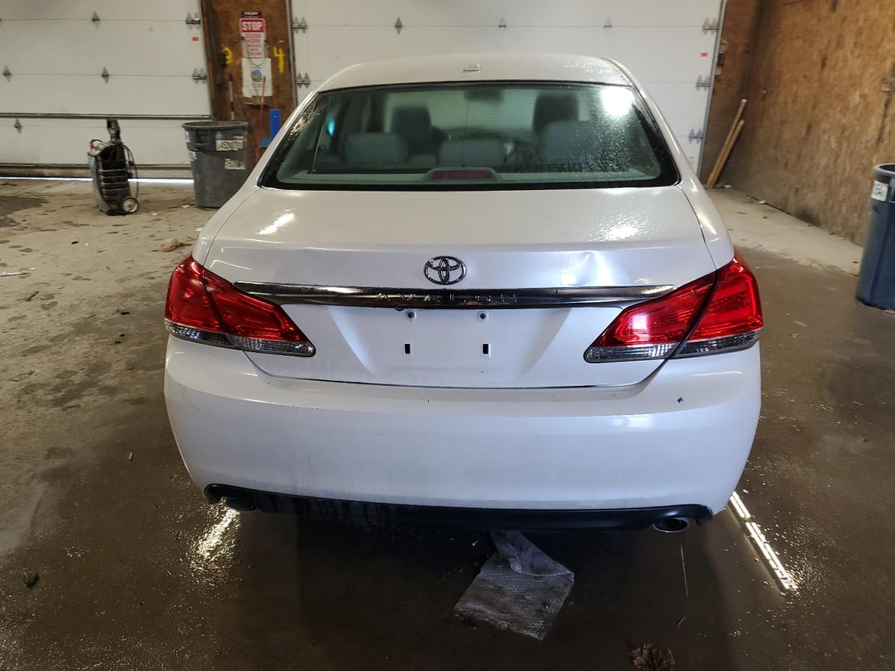 4T1BK3DB5BU377365 2011 Toyota Avalon Base