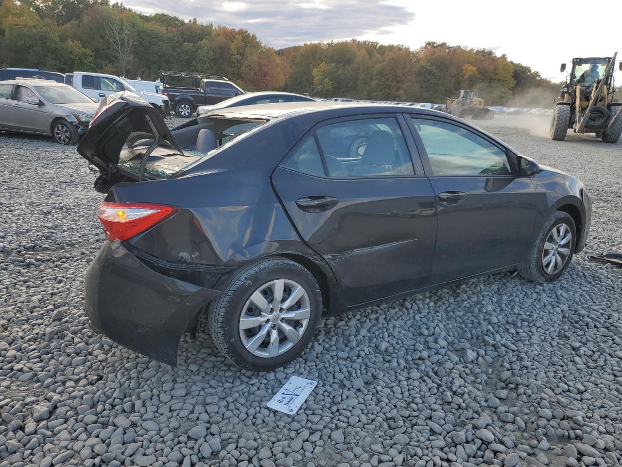2015 Toyota Corolla - Image 3