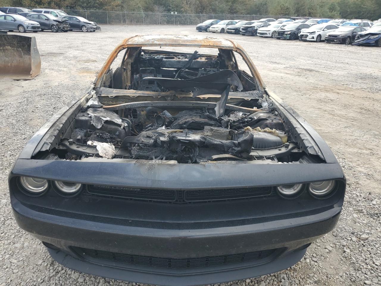 2016 Dodge Challenger - Image 5