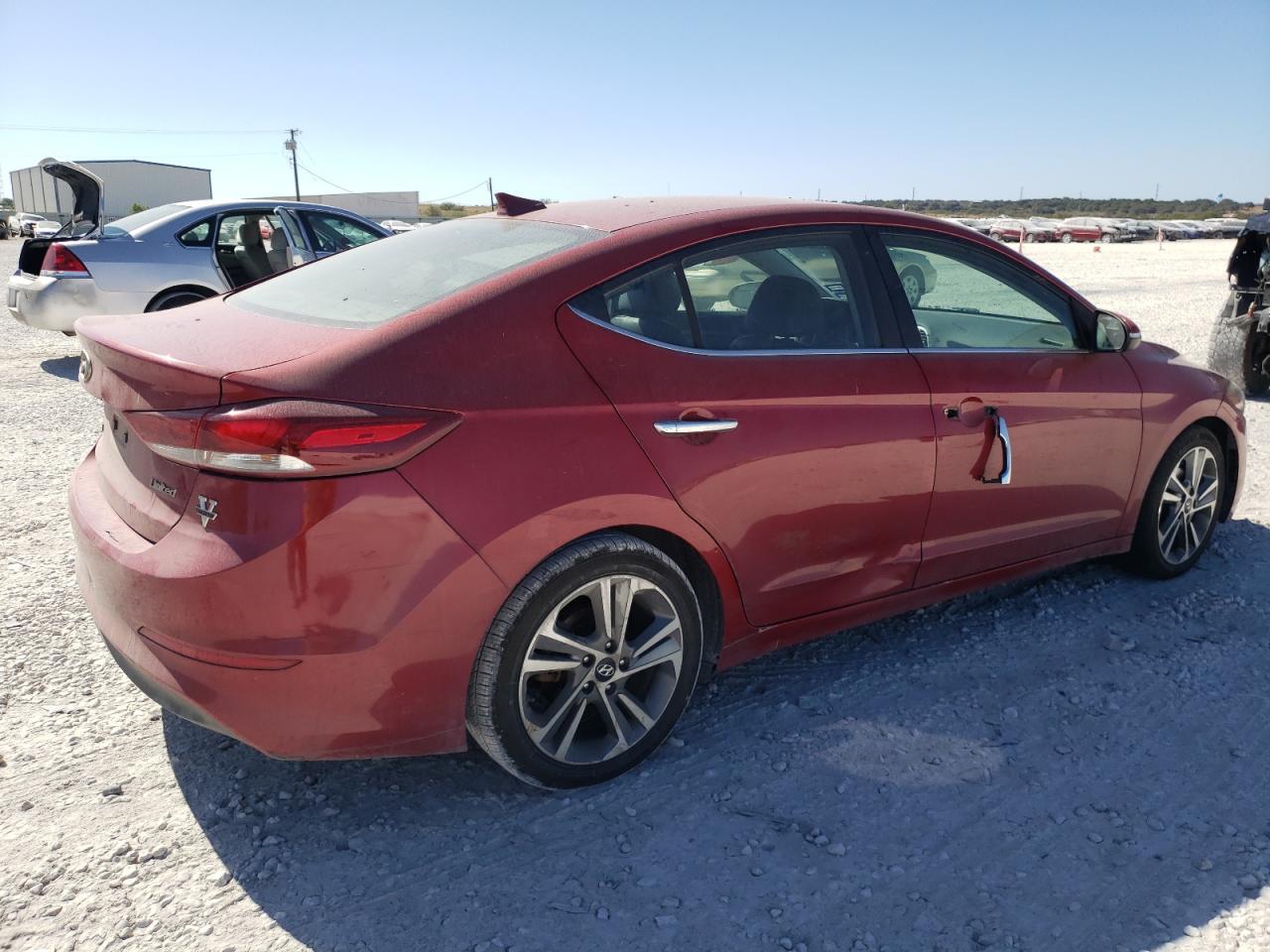 2017 Hyundai Elantra - Image 3