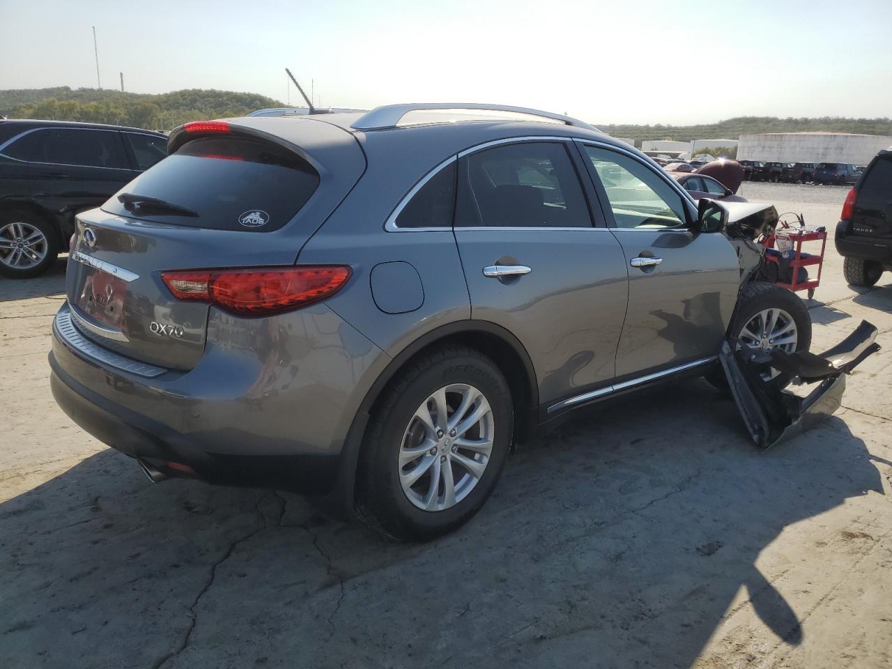 JN8CS1MW1HM416322 2017 Infiniti Qx70