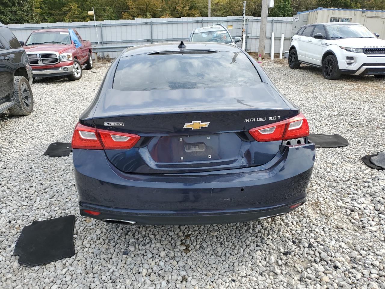 2016 Chevrolet Malibu - Image 6