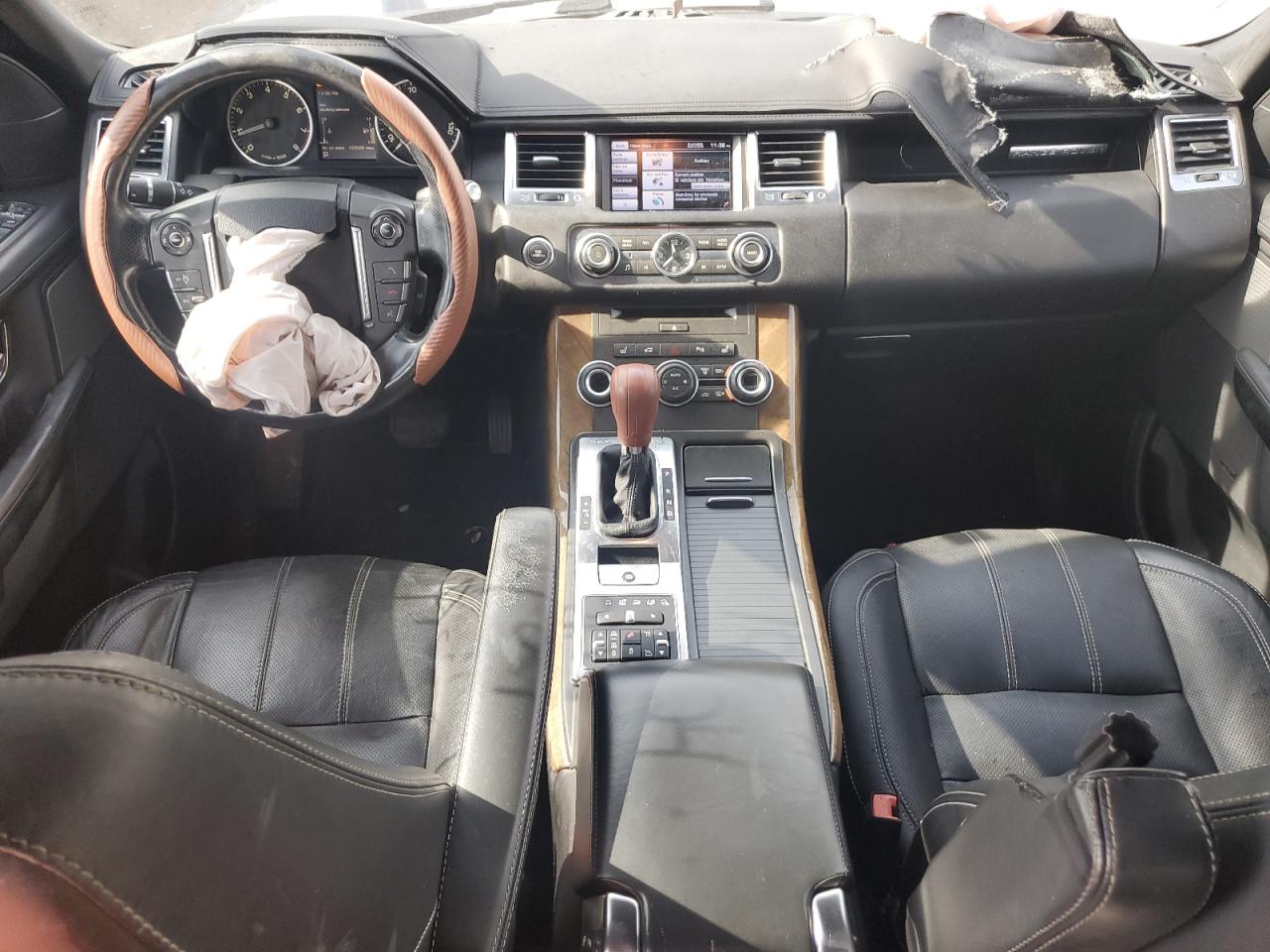 2013 Land Rover Range Rover - Image 8