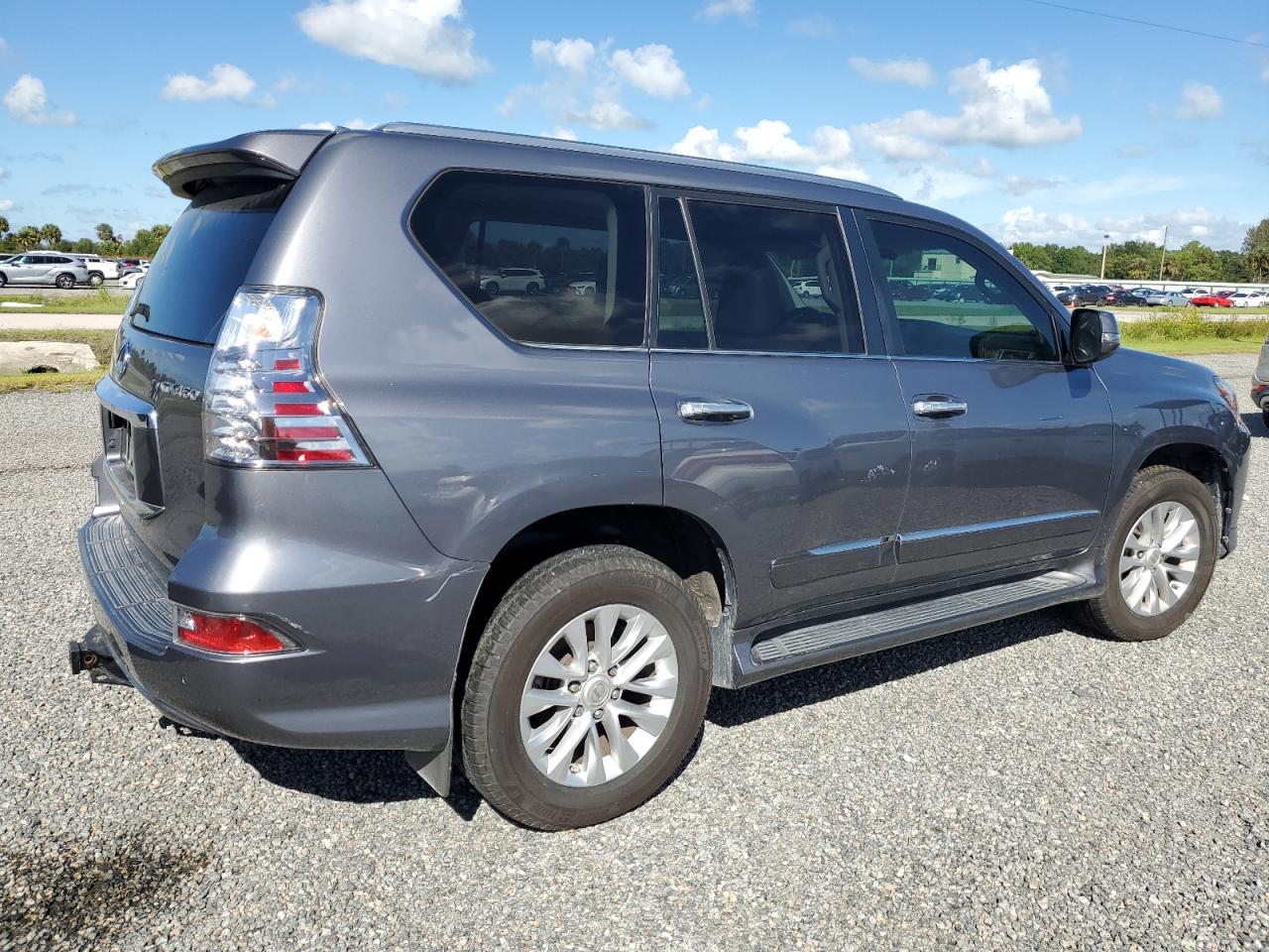 2018 Lexus GX - Image 3