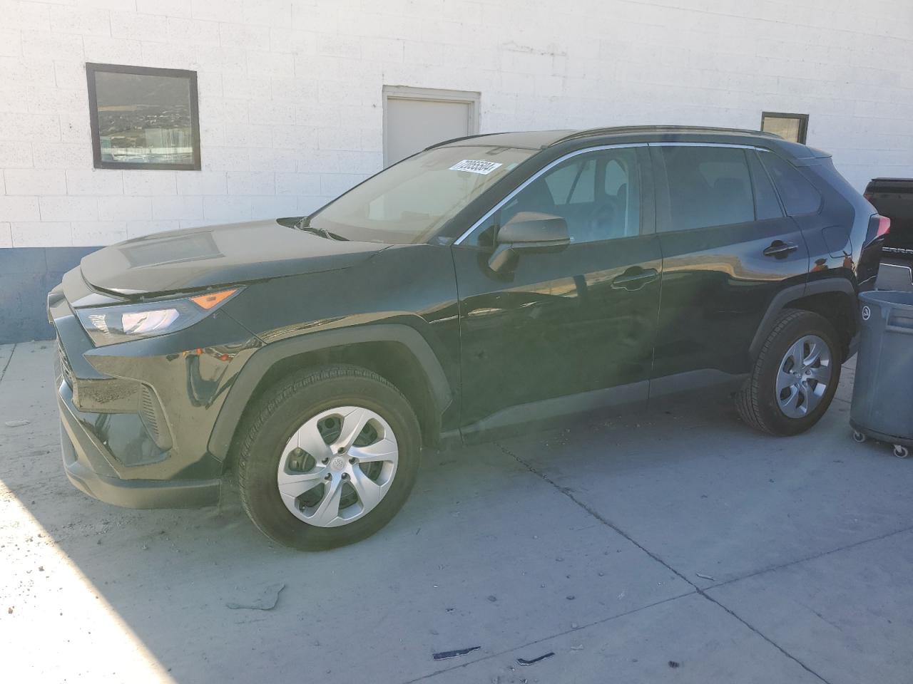 2021 Toyota RAV 4 - Image 1