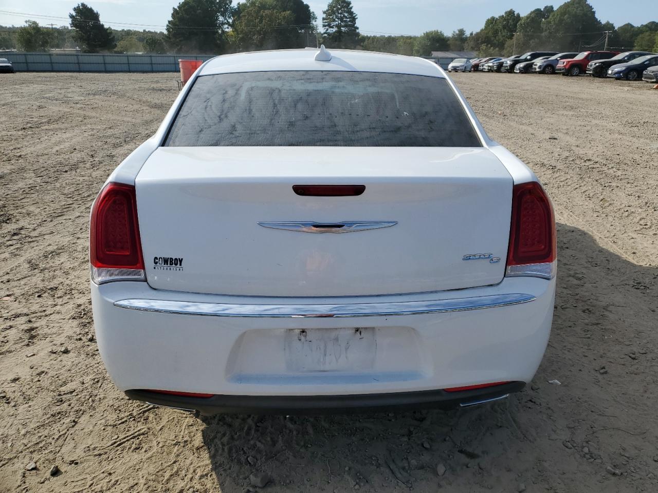 2C3CCAEG6GH181549 2016 Chrysler 300C