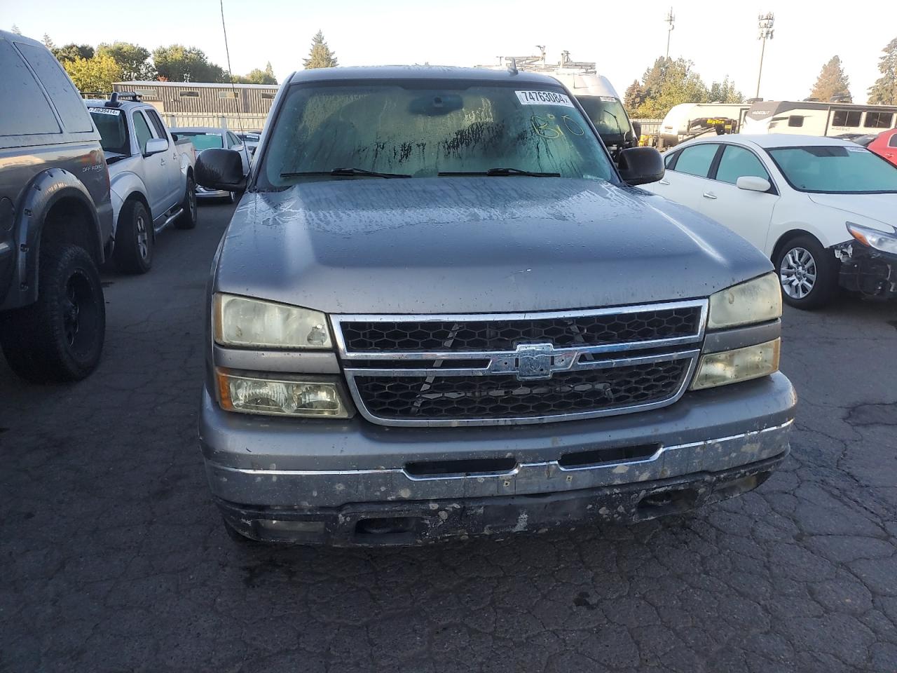 2007 Chevrolet Silverado - Image 5