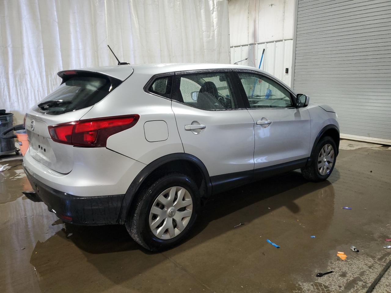 2019 Nissan Rogue - Image 3