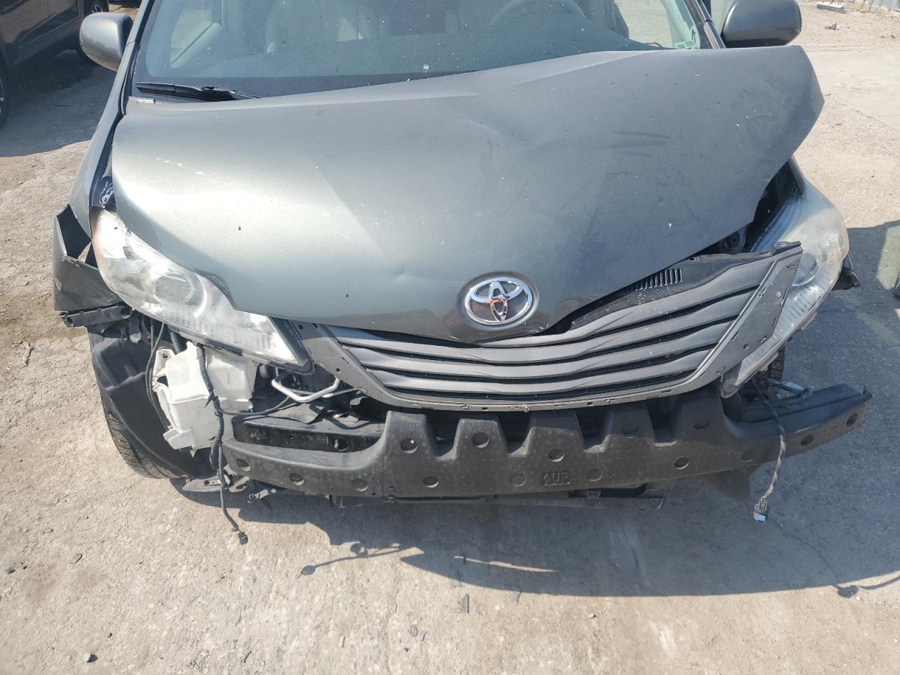 5TDYK3DC6ES482304 2014 Toyota Sienna Xle