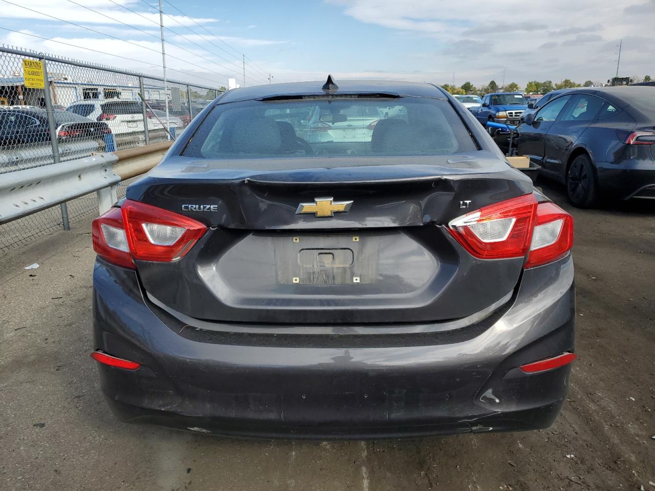 2017 Chevrolet Cruze Lt VIN: 1G1BE5SM9H7160235 Lot: 76936884